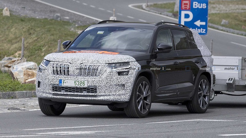 2020-skoda-kodiaq-facelift-spy-photo (2).jpg