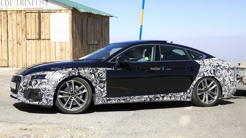 audi-a5-sportback-facelift-spy-photo (1).jpg