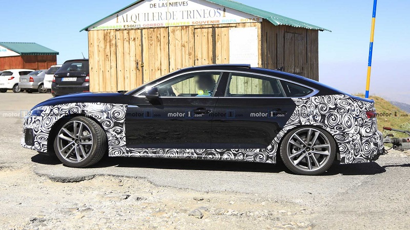 audi-a5-sportback-facelift-spy-photo (2).jpg