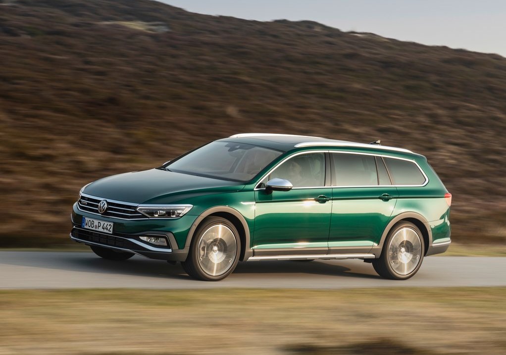 Volkswagen-Passat_Alltrack-2020-1024-1f.jpg