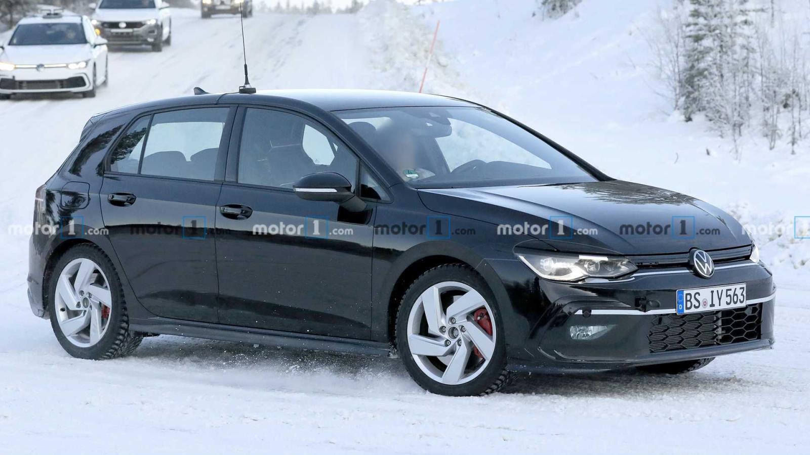 volkswagen-golf-gti-spy-photos.jpg volkswagen-golf-gti-spy-photos.jpg