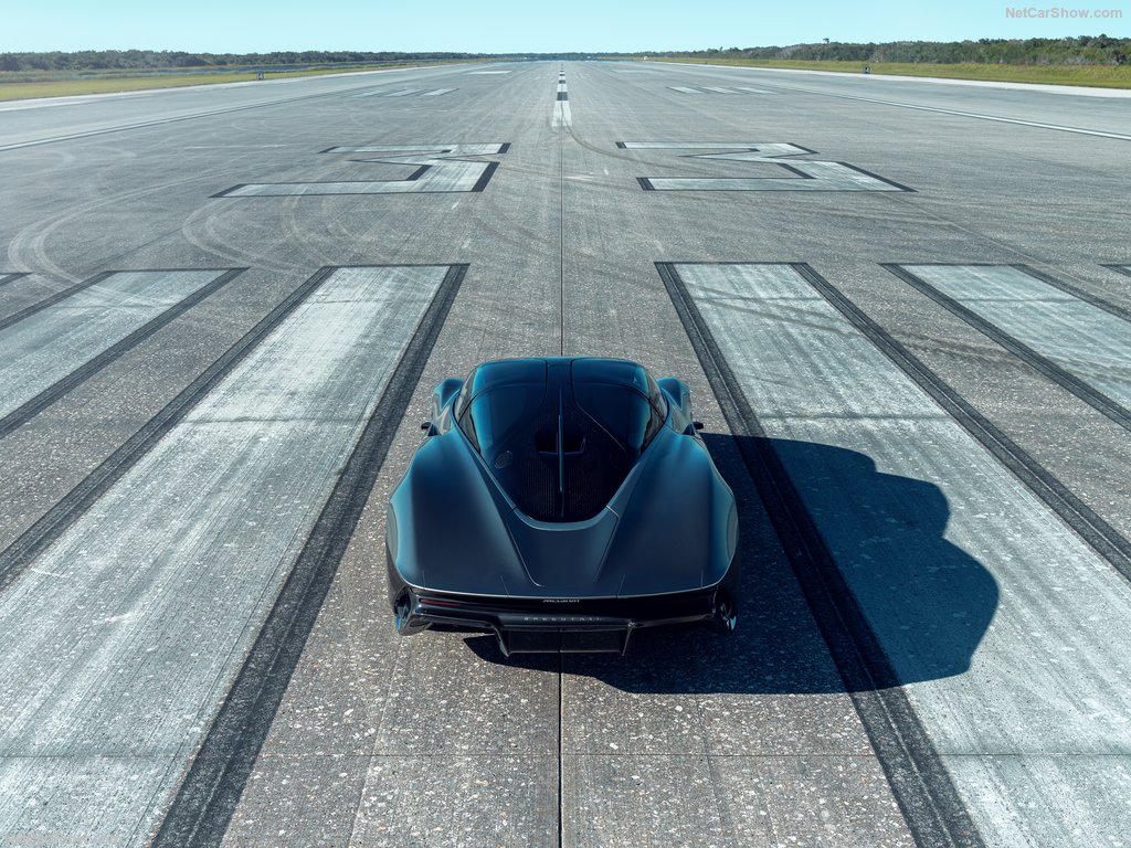 McLaren-Speedtail-2020-1024-0b.jpg McLaren-Speedtail-2020-1024-0b.jpg